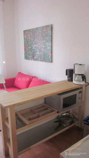شقة مريحة من 1,5 غرفة في قلب كيل، مفروشة – b7853884f2194f4a5af835c2c2484c1031ef24cb.jpg