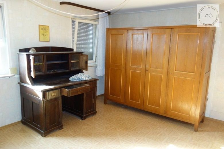 Reserviert - 1 Familienhaus mit Potenzial und sehr großem ,über 2000 qm, Garten – Bild 16