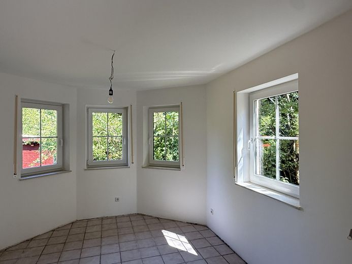 PROVISIONSFREI! Großes Zweifamilienhaus mit Einliegerwohnung Mehrgenerationenhaus Wohnen Arbeiten – Фото 36