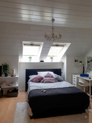 Helle 2 Zi. Whg (ca.47qm) mit Loggia, Stellplatz& EBK - 630€ warm – Foto 3