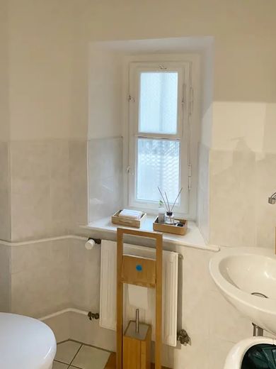 Charmantes Altbau Büro direkt an der Theresienwiese // Kreativer Raum in Top Lage der Ludwigvorstadt – Gäste WC
