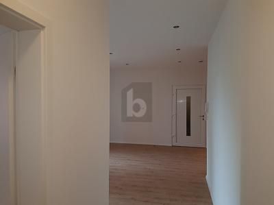 عقار استثماري جذاب في لار – 5 وحدات سكنية – 1782567290_d9b274.jpg