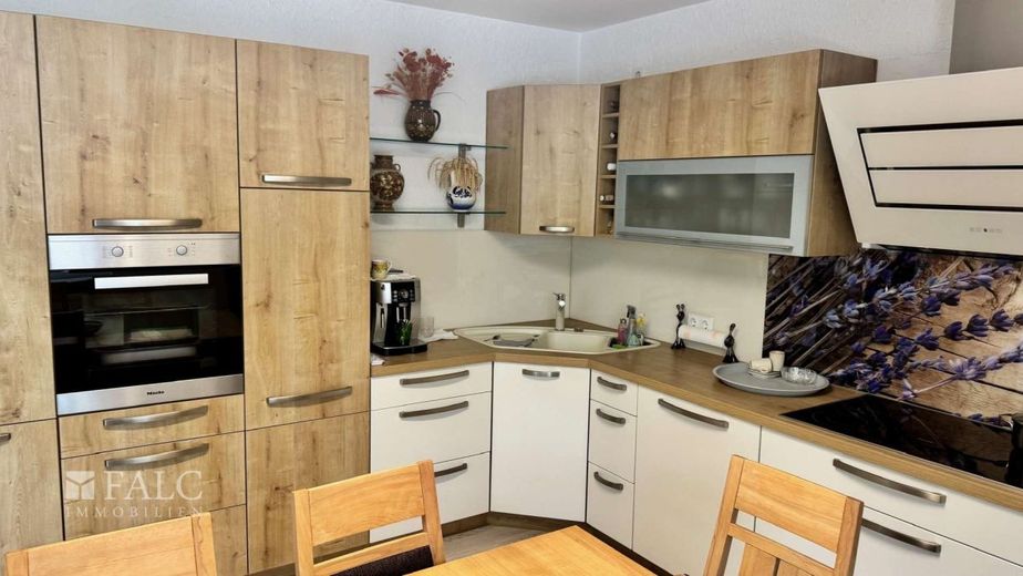 Mehrfamilienhaus als rentables Anlageobjekt (SOLL-Kaltmiete 154.200 EUR / Jahr, Provisionsfrei) – Küche