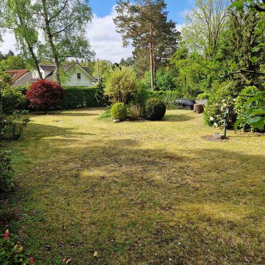 EFH in guter Wohnlage auf 1.900 qm Eigentumsgrundstück - provisionsfrei – Gartenblick nach Südwesten