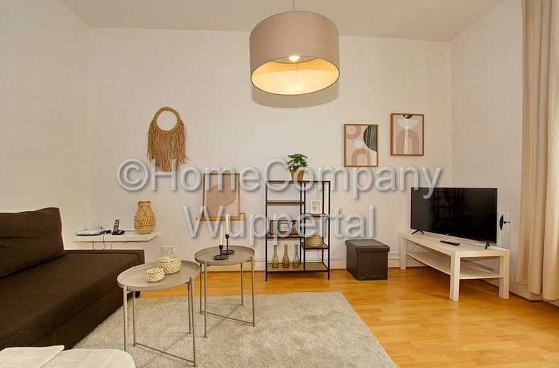 Moderne Altbauwohnung im Boho-Style mit DSL und Waschmaschine, Nähe Barmer Bahnhof und Opernhaus – 25647aad41bc581a26de044f7db76e297c909efe.jpg