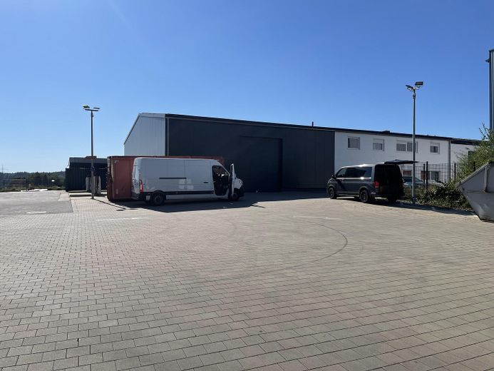 Kalthalle in Vilshofen – 475 m² Lagerfläche mit optionalen Büro- und Freiflächen – Foto 5