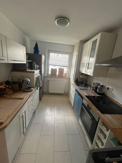 Chambre en colocation haut de gamme avec nouvel équipement & balcon, disponible immédiatement – Photo 4