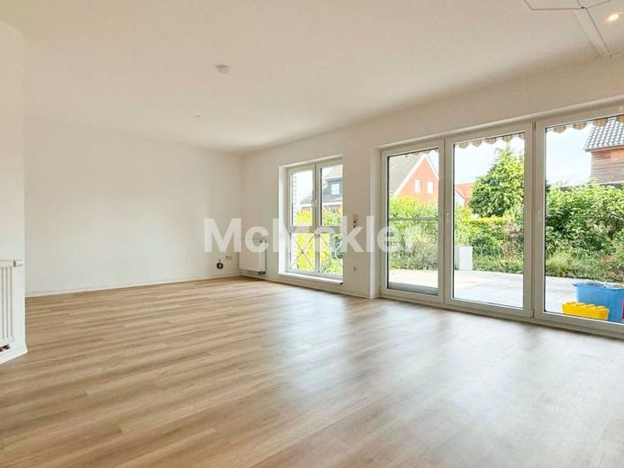 Modernes Wohnen in attraktiver Lage: 3-Zimmerwohnung mit Terrasse und 2 Stellplätzen in BI-Quelle – Foto 1