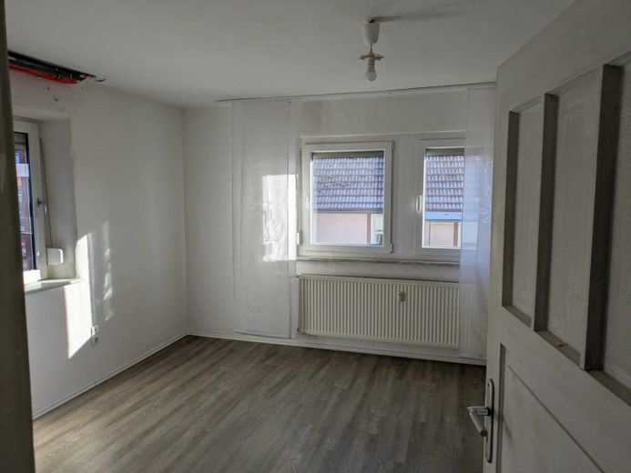 Gemünden nad Menem, gospodarstwo z wydzielonym mieszkaniem – Foto 10