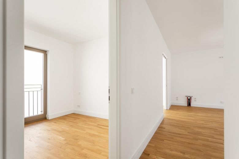 H9-09 → Exklusive 3-Zimmer-Wohnung mit 2 Balkonen und Weitblick über Berlin – Foto 22