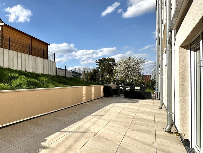 Exklusive Maisonette - Mietwohnung im Erdgeschoss für Familien! – Terrasse