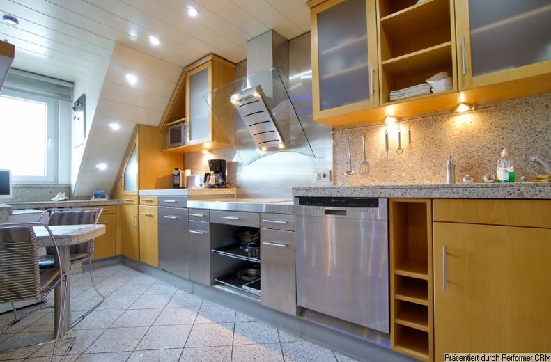 Furnished maisonette with balcony terrace, air conditioning, guest room and optional parking space, in an appealing residential area – 45d686440971243bb20841965b65a4f871a6ff71.jpg