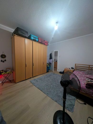 Schlaf-und Wohnzimmer