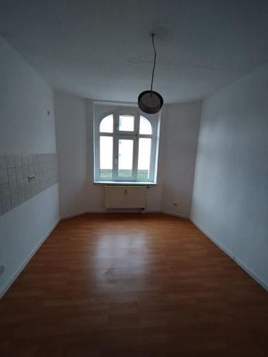 Großzügige 1-Zimmer mit Laminat und Dusche in ruhiger Lage – IMG_20240124_083946