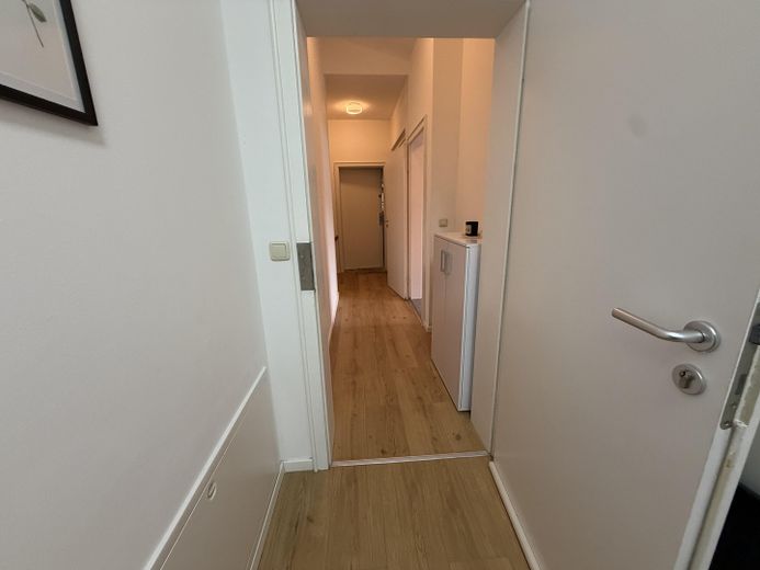 Apartamento elegante sin comisión Bad Endorf/ 3 hab., ascensor, plaza de aparcamiento – Foto 14