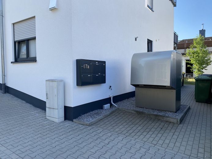 Exklusive Penthousewohnung mit großer Dachterrasse, EBK & Garage in Marburg-Cappel – Foto 4