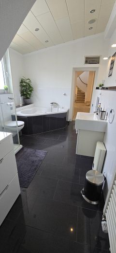 Whirpool Eckbadewanne