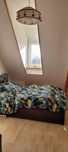 Kinder-/Gästezimmer