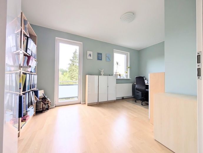 Casa di testa individuale di architetto con 4 locali a Schenefeld – Kinder-/Arbeitszimmer