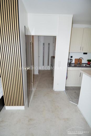 Hochwertig möblierte Wohnung in Kiel Schilksee mit Weitblick ins Grüne – 30791ae3e5406052375de9397d5e3fd977f9f7b0.jpg