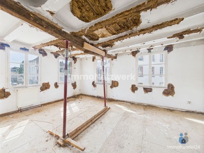 NEU***Sanierungsprojekt im Zentrum von Euskirchen***TOPLAGE – 1 OG vorne