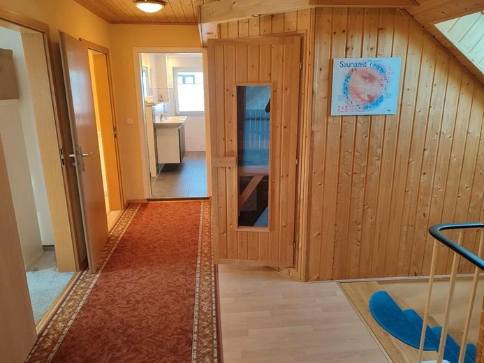 Flur oben mit Sauna