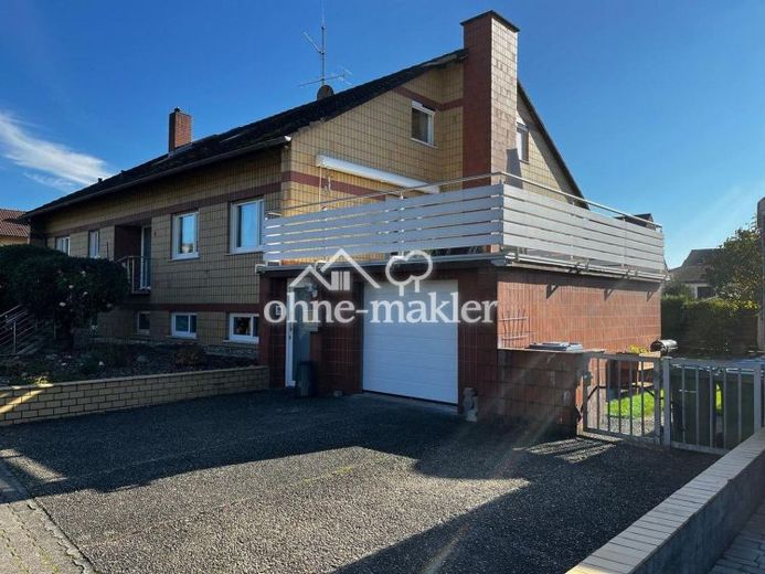 großzügige gepflegt 3 Zimmer Wohnung mit Garage – Photo 1