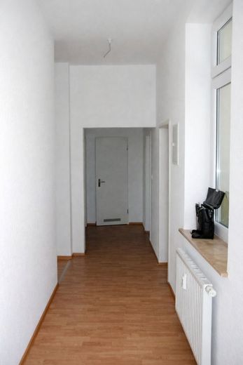 Vermietete Eigentumswohnung im beliebten Norden von Halle! – Eingang/Flur