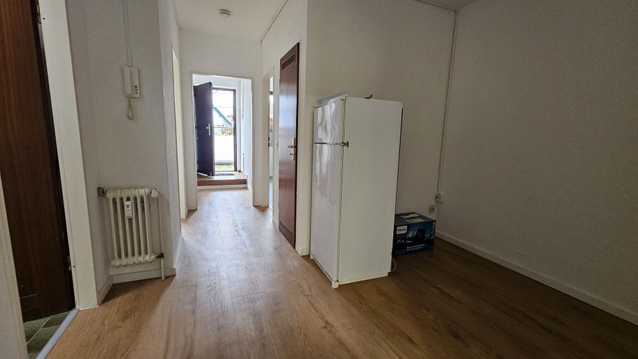 Zentrale 2 Zi.Wohnung · 62 m² · direkt am Bahnhof, ohne Zuglärm · Balkon – Essecke