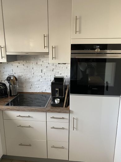 Attraktive 2-Zimmer-Maisonettewohnung in bevorzugter Wohnlage von Ratingen-Lintorf zu vermieten – Einbauküche