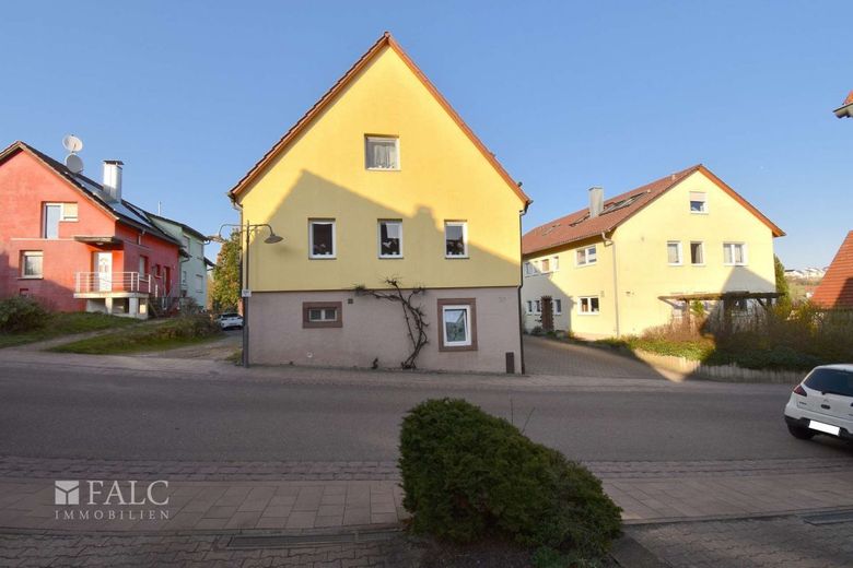 Haus incl. Pferdestall bzw. 2.Baufenster – Außenansicht