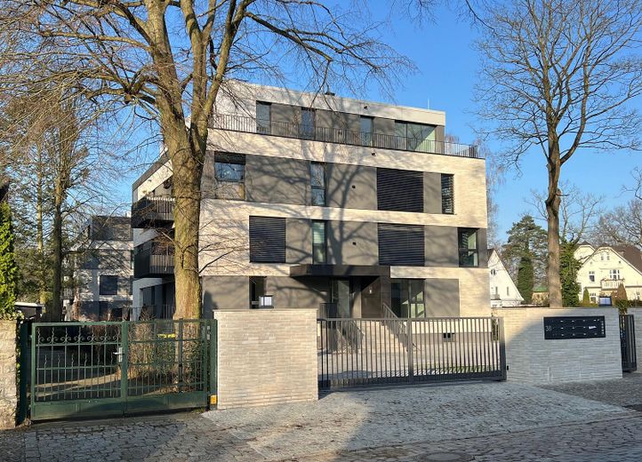 Straßenansicht
