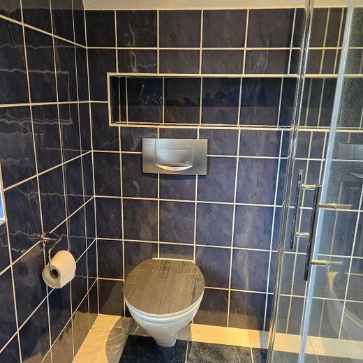 WC 1. OG