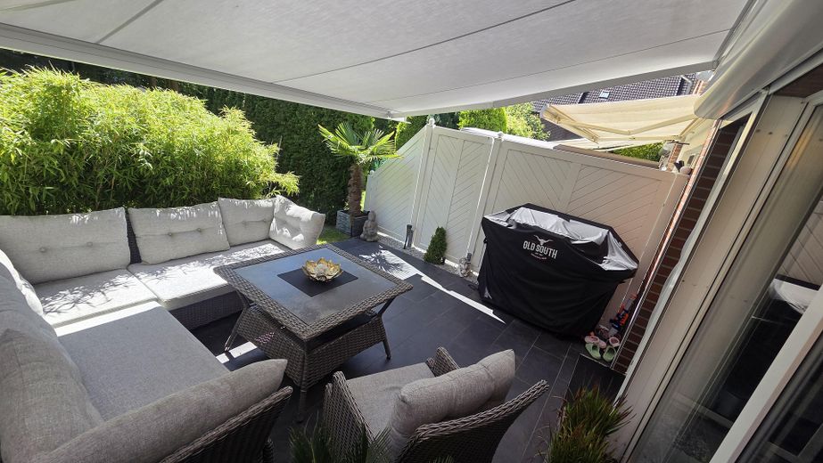 Modern rijtjeshoekhuis in Barsbüttel (hoofdkern)  met parkeerplaats in ondergrondse garage | – Terrasse