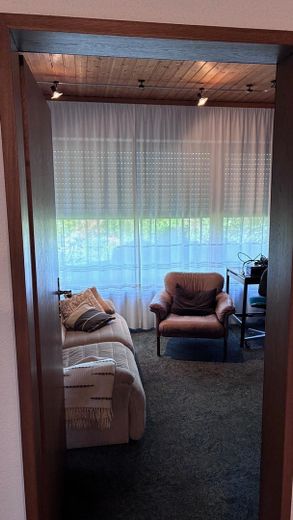 Villa d'architetto in stile Bauhaus con vista sulla valle del Main – Wozi Einliegerwohnung UG