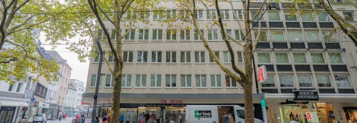 Straßenansicht