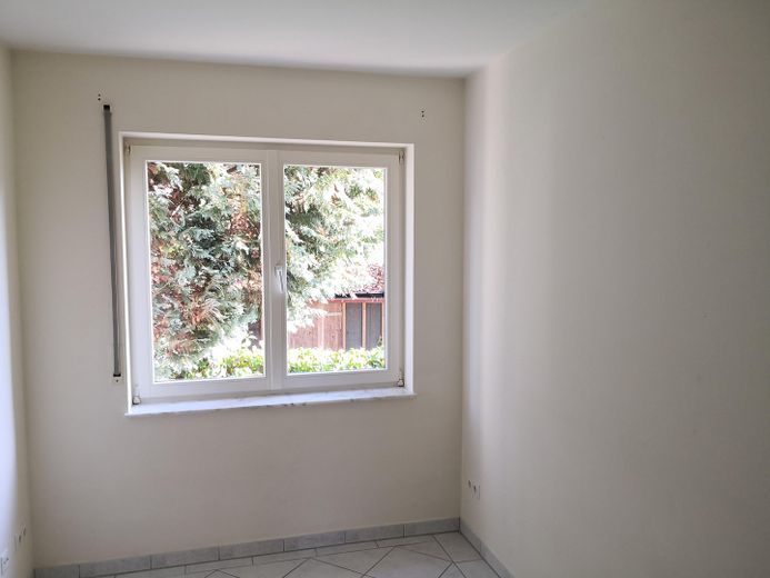 Kronberg’in en iyi konumu, sakin + aydınlık, 6 oda, 3 teras, ankastre mutfak, klima, sauna, FIS otobüs durağı – Arbeits/Schlafzimmer