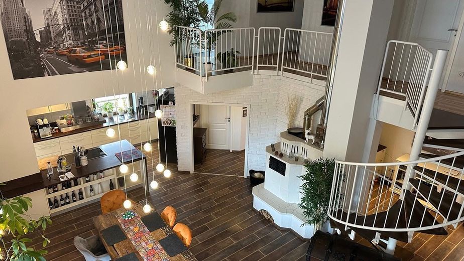 Een bijzonder huis in het Taunusgebergte – Foto 24