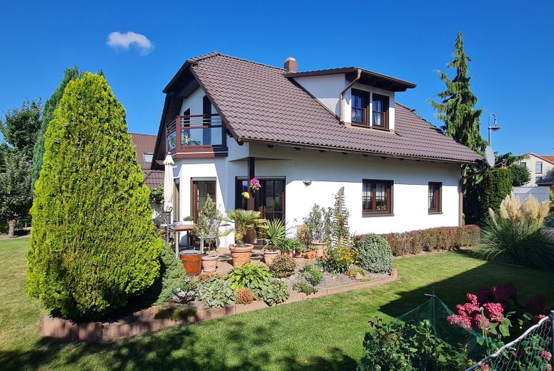 Büyüleyici Weber müstakil ailesi evi; önü kapanmayan doğa manzarası ve gerçek bir huzur faktörü – Seitenansicht
