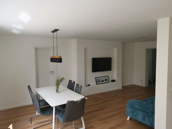 Moderne, vollmöblierte 2-Zimmer Wohnung in Heimsheim, ruhige und dennoch gute Lage an der A8 – IMG_20250817_120646