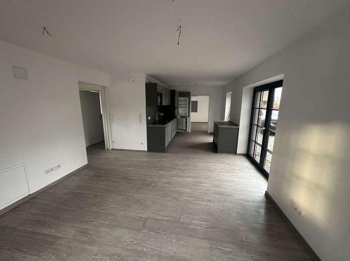 Pantry und Büro im EG