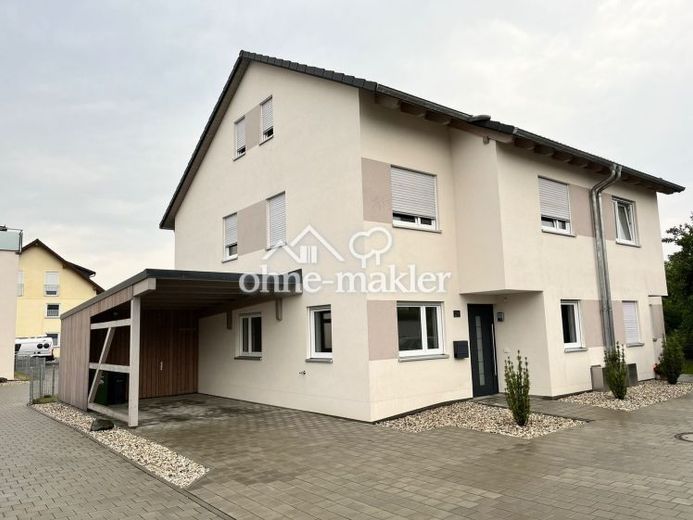Doppelhaushälfte in Schwandorf zu vermieten – Foto 1