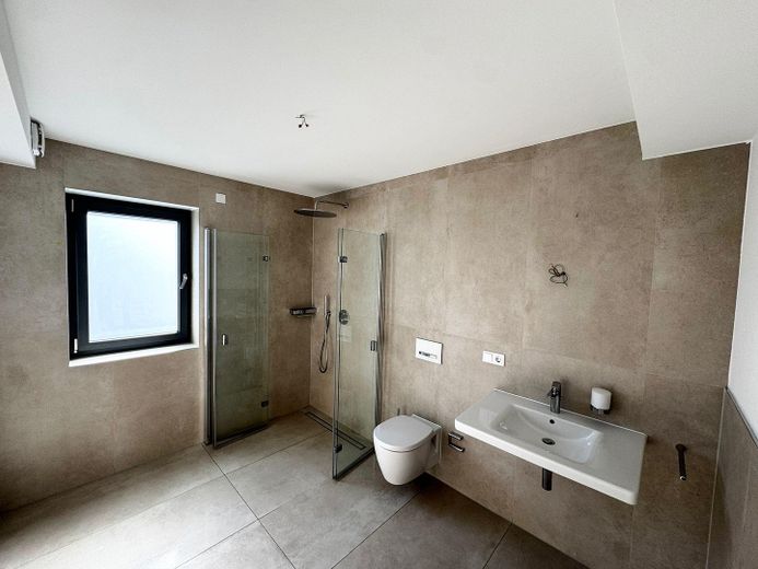 شقة عصرية للإيجار في فالدبرول - Kaiserstraße 41c – Badezimmer