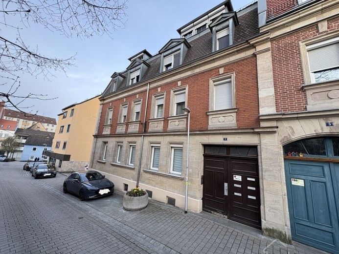 Kapitalanlage in Zirndorf: Große 4-Zimmer-Wohnung mit attraktiver Rendite - Jetzt sichern! – ETW 100qm Zirndorf 028