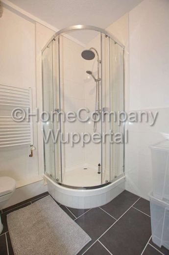 Alles neu! Attraktive 2-Zimmerwohnung mit DSL in der Südstadt – 738f4f21fe5f2b1f7f0233e05e197f10212c3342.jpg