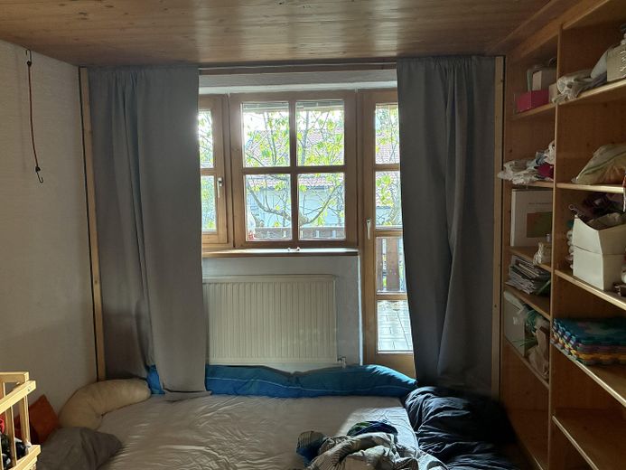 Багатофункціональна мезонет / сутеренна квартира 83 +42 м²  у природній місцевості - багатофункціональний гараж – wahlweise SZ oder WZ im OG