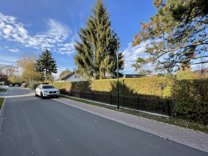 wunderbare neue Strasse