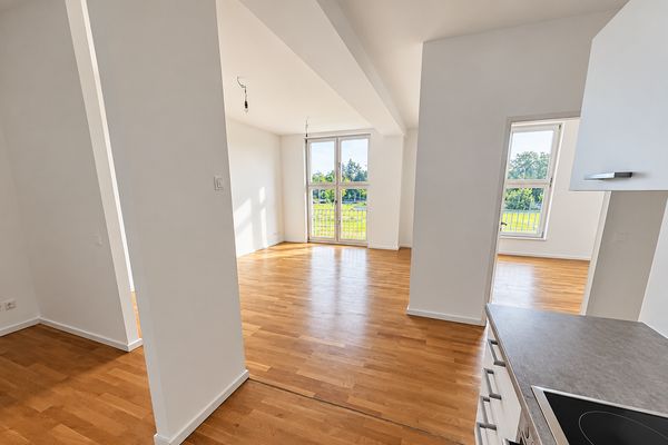Wohnen mit Loftcharakter im Baudenkmal – helle 2-Zimmer-Wohnung in Berlin-Lichterfelde