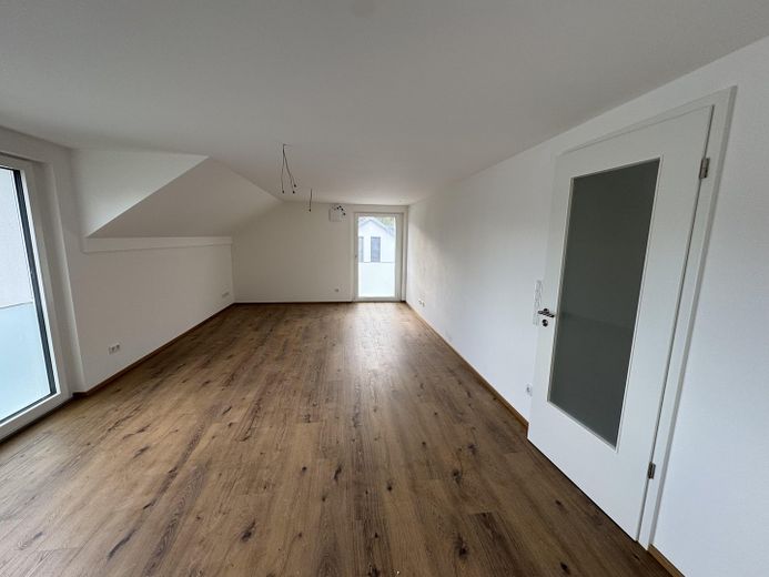 Wohn-/Esszimmer/Küche