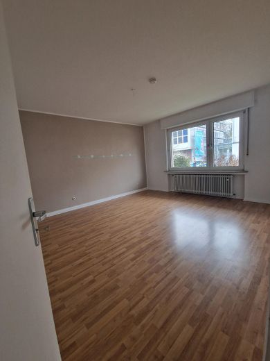 Bright and friendly 3.5-room apartment near the Kaiserstraße/Courthouse district – Foto 1